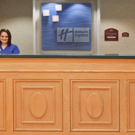 Holiday Inn Express & Suites Alliance By Ihg Exterior foto