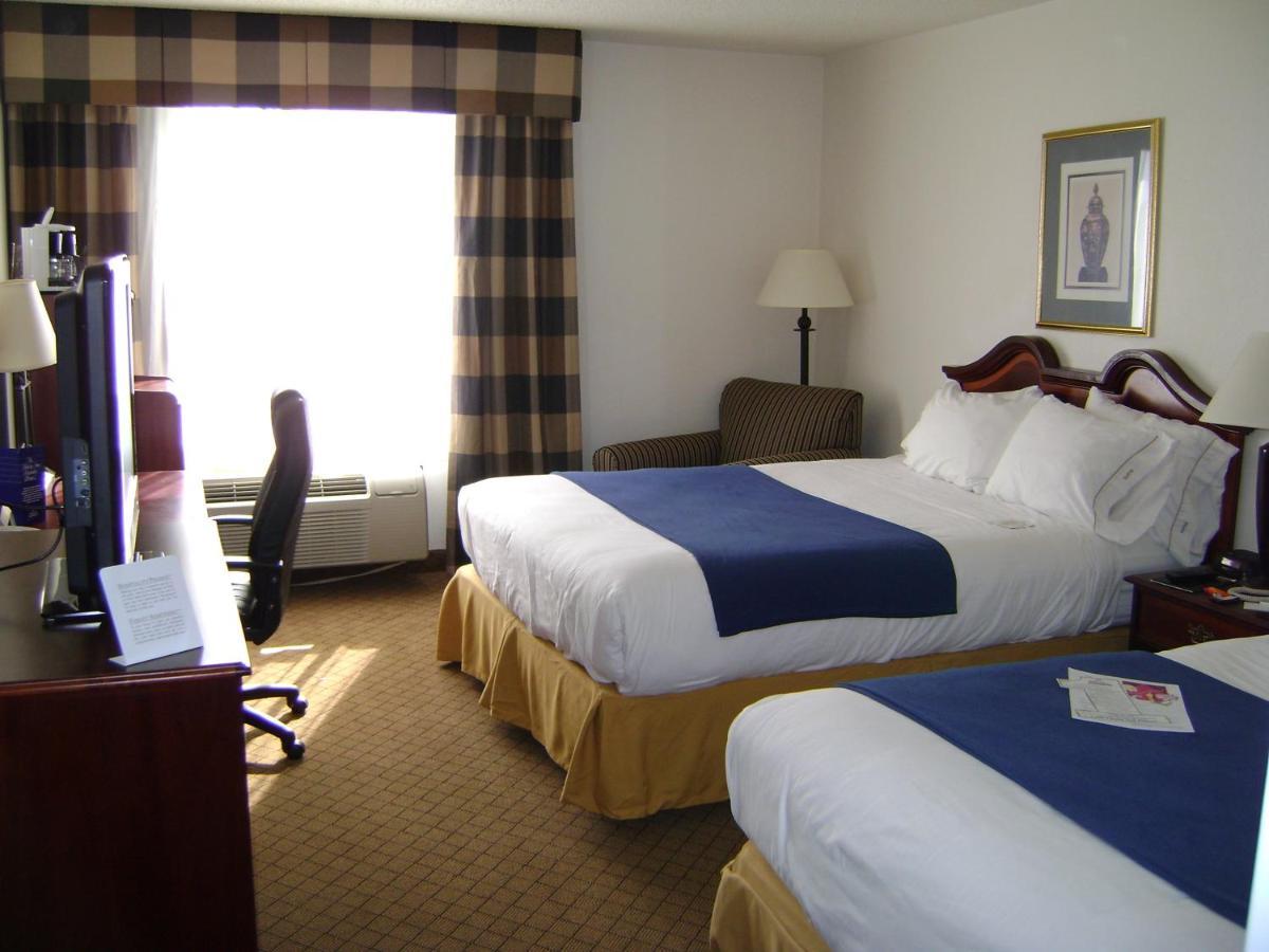 Holiday Inn Express & Suites Alliance By Ihg Exterior foto
