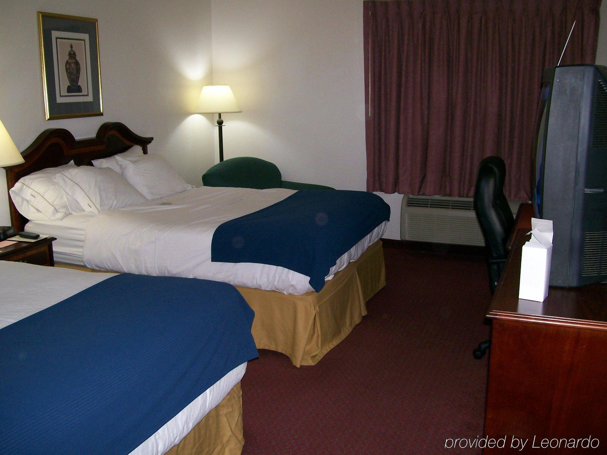 Holiday Inn Express & Suites Alliance By Ihg Zimmer foto